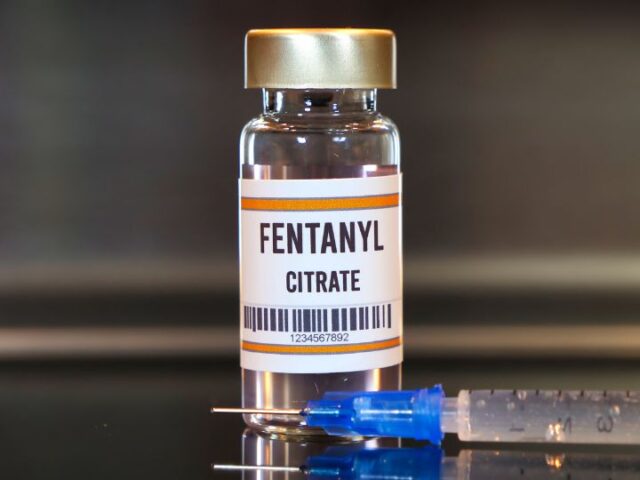 Fentanyl Addiction: Signs, Symptoms and Treatments